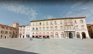 piazza matteotti, imola